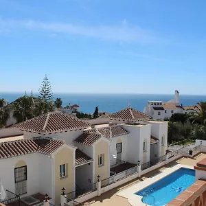burriana-beach-pool-big-terrace-superb-seaviews.es-andalucia.com/